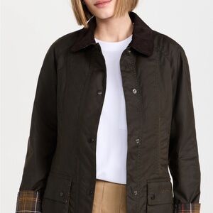 Barbour Classic Beadnell Wax Jacket Women's Olive Size US 4